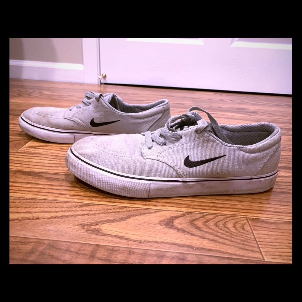 Nike SB Clutch shoes
